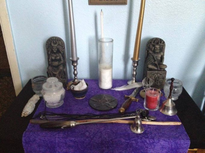 wiccan altar construction example